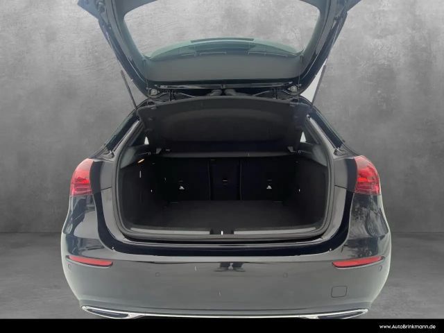 Mercedes-Benz A 200 A 200 d