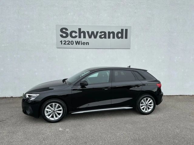 Audi A3 30 TFSI Sedan