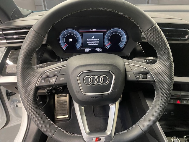 Audi A3 30 TFSI S-Line S-Tronic Sportback