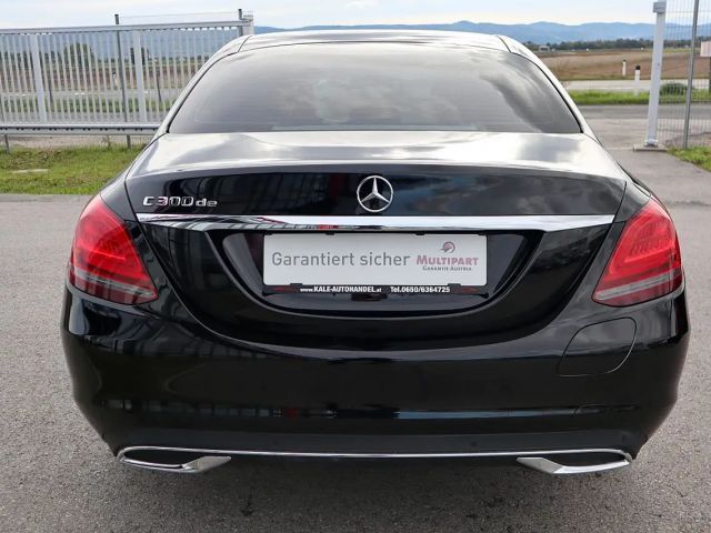 Mercedes-Benz C 300 AVANTGARDE Sedan