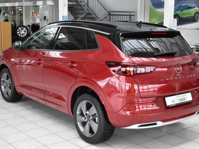 Opel Grandland X 1.2 Turbo