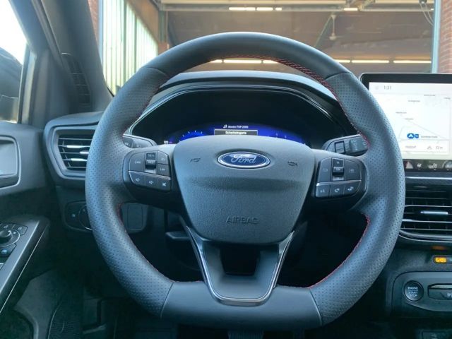 Ford Focus EcoBoost ST Line