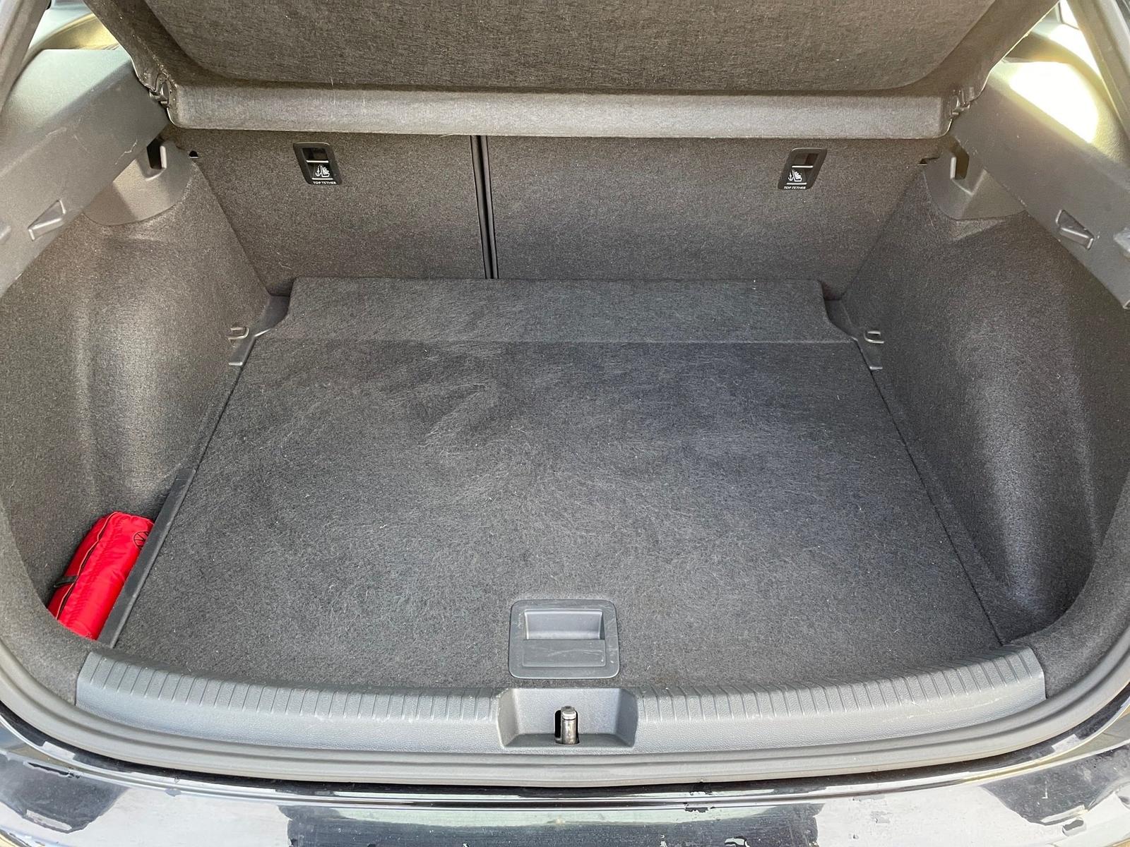 Volkswagen Taigo 1.0 TSI R-Line