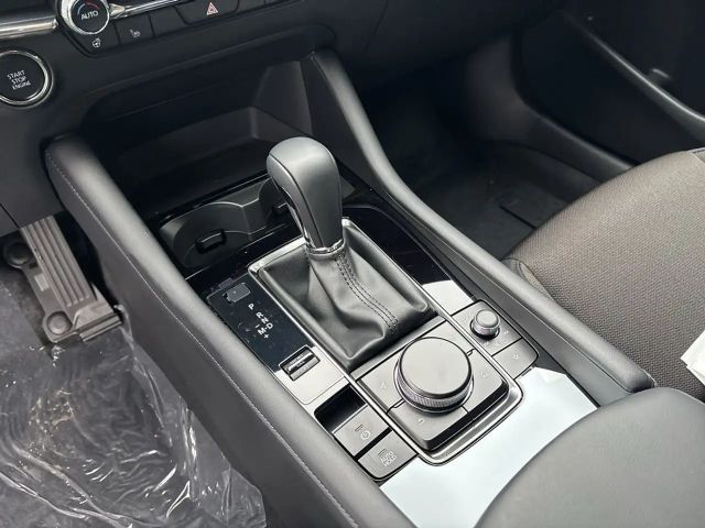 Mazda 3 Exclusive-line