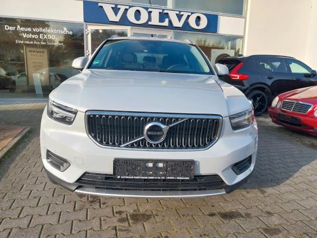 Volvo XC40 Momentum T3