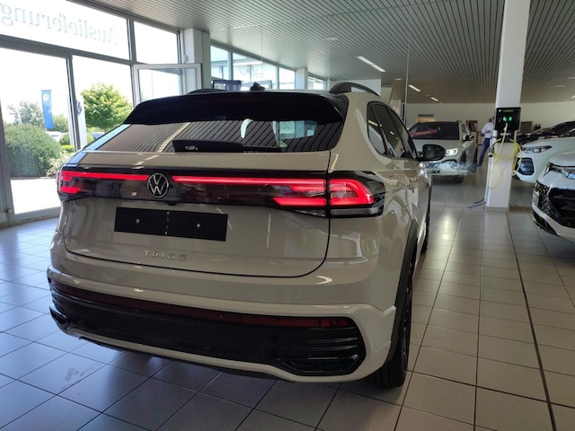 Volkswagen Taigo 1.0 TSI DSG R-Line