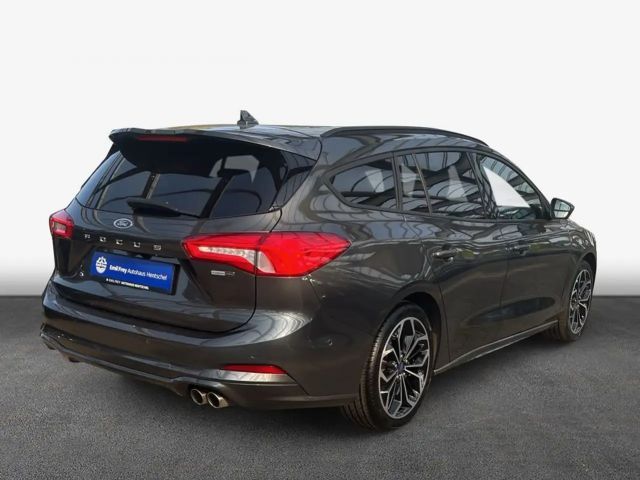 Ford Focus EcoBoost ST Line Wagon