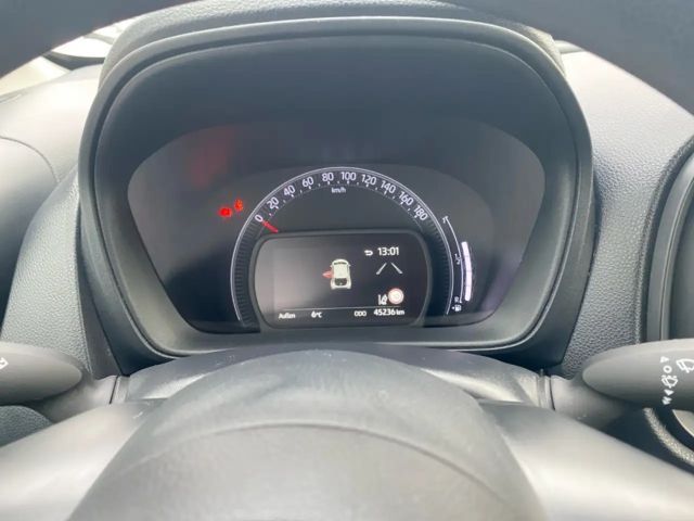 Toyota Aygo X Hatchback Play X-play