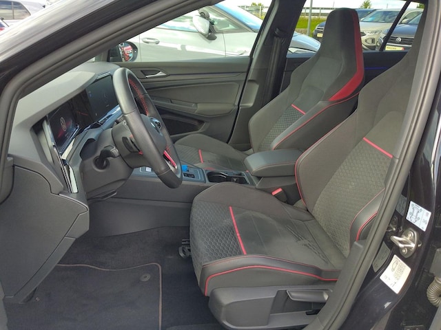 Volkswagen Golf 2.0 TSI DSG