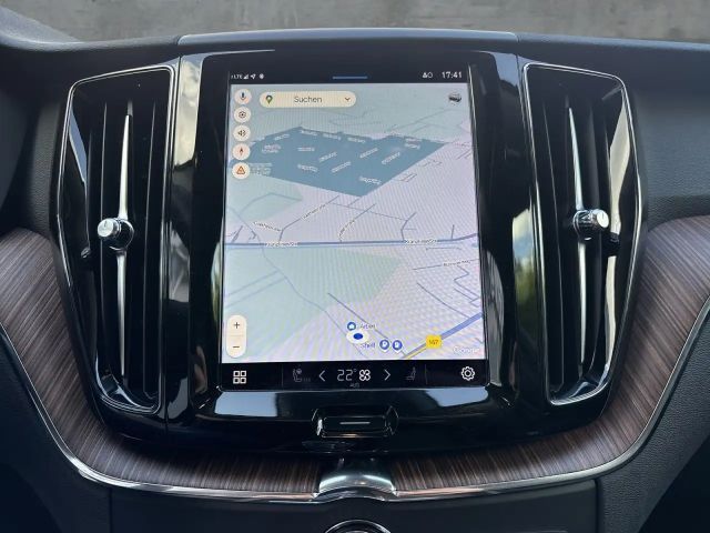 Volvo XC60 AWD Dark Plus T6