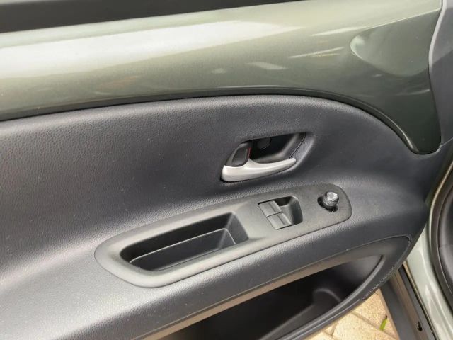 Toyota Aygo 1.0 VVT-i Hatchback Pulse