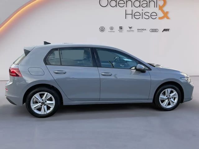 Volkswagen Golf 1.5 eTSI DSG Life