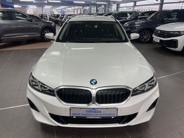 BMW 320 320d Touring xDrive