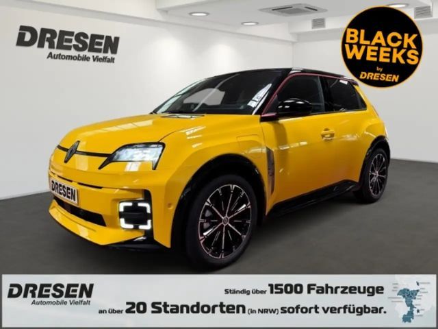 Renault 5 E-Tech Iconic