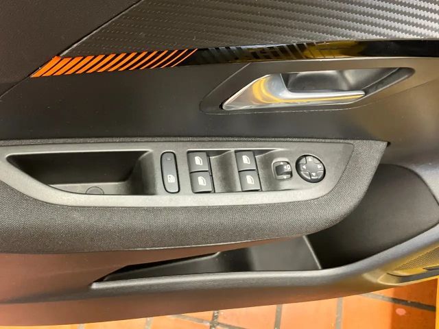 Peugeot E-208 Active Pack