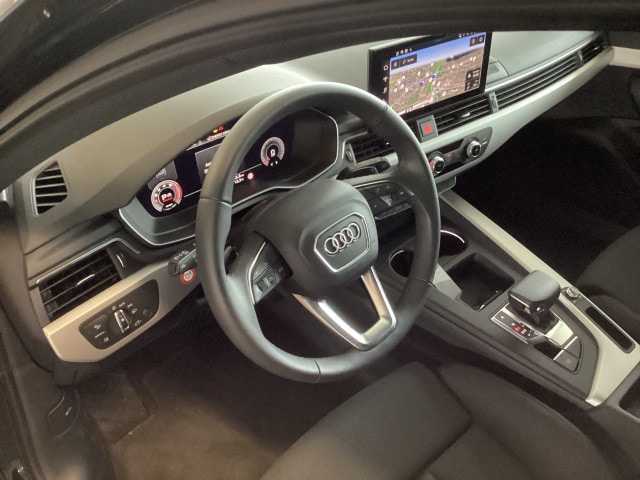 Audi A4 40 TFSI Avant S-Line S-Tronic