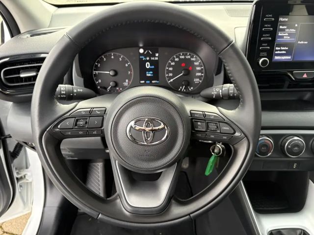 Toyota Yaris 1.0 VVT-i Comfort Hatchback