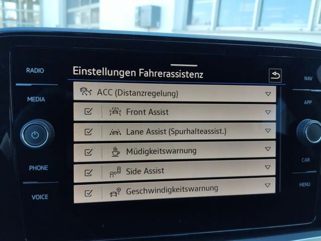 Volkswagen T-Roc Friends TSI