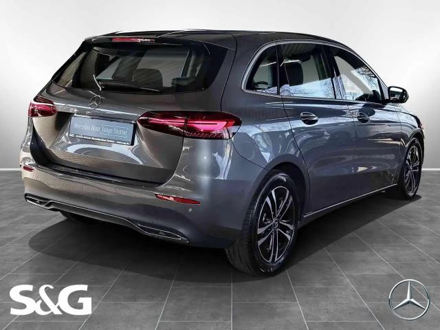 Mercedes-Benz B 180 KAMERA+CARPLAY+SPURHALTE+LED+MBUX+PDC+17"