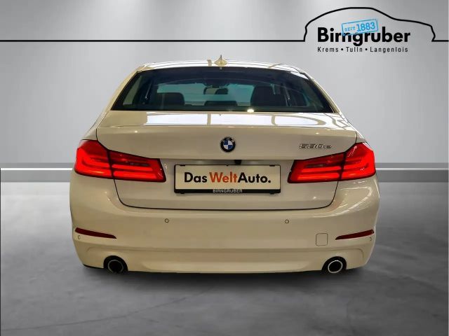 BMW 530 530e Sedan iperformance
