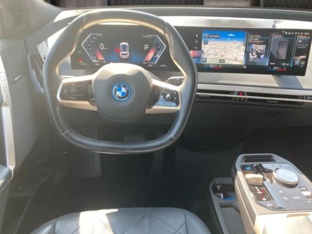 BMW iX xDrive50