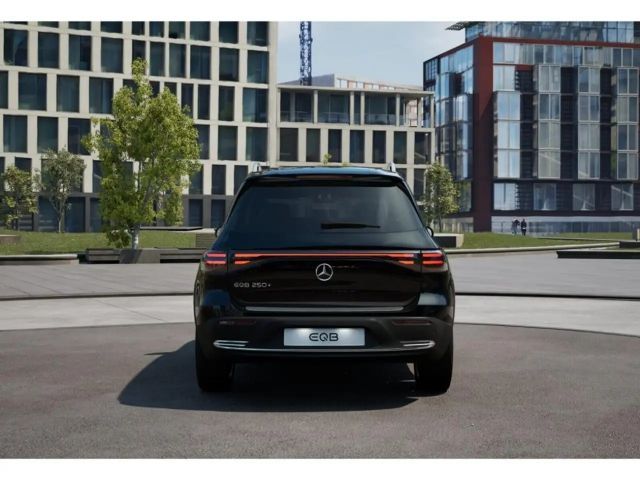 Mercedes-Benz EQB 250