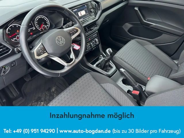 Volkswagen T-Cross Life
