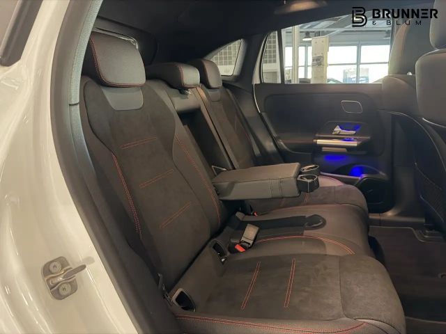 Mercedes-Benz EQA 350 4MATIC AMG Line