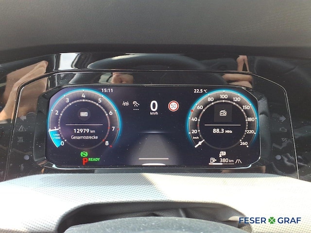 Volkswagen Golf 1.5 eTSI IQ.Drive