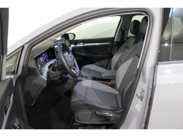 Volkswagen Golf 1.5 eTSI DSG Golf VIII