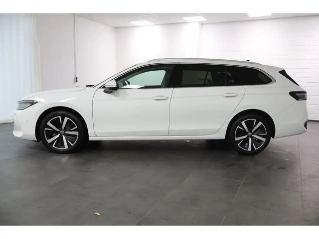 Volkswagen Passat 1.5 eTSI Business DSG Variant