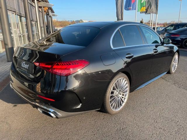 Mercedes-Benz C 200 AMG Line Sedan