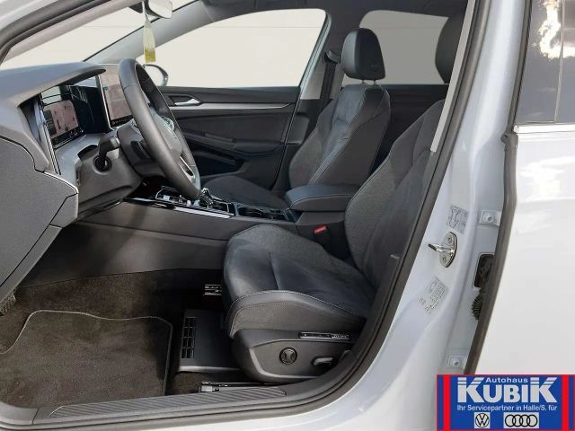 Volkswagen Golf 1.5 eTSI DSG IQ.Drive Style