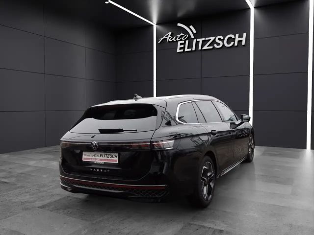 Volkswagen Passat DSG R-Line