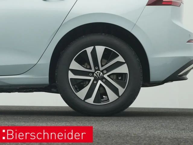 Volkswagen Golf 1.5 eTSI DSG