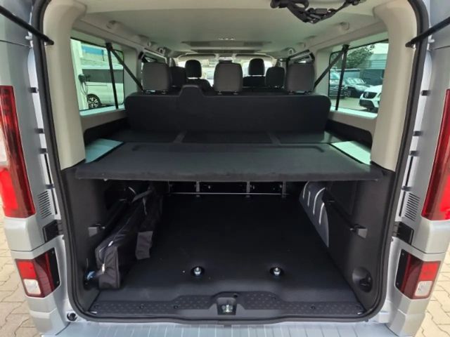 Renault Trafic Blue Evolution Grand dCi 150