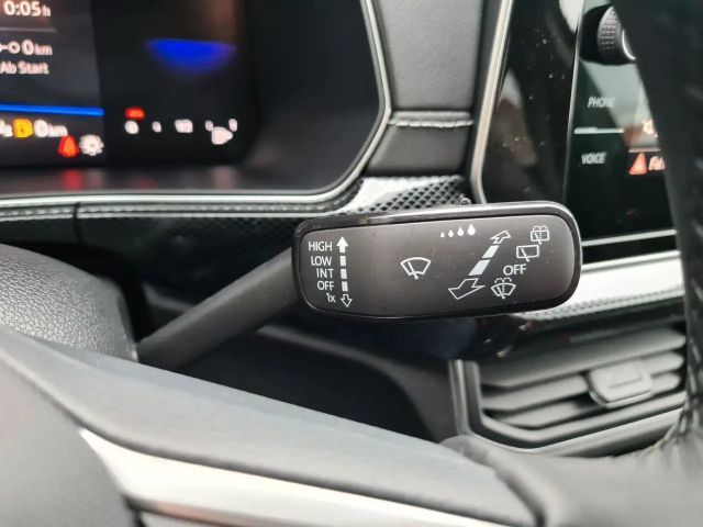 Volkswagen T-Cross 1.0 TSI R-Line