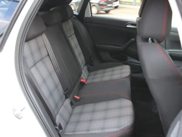 Volkswagen Polo 2.0 TSI DSG GTI