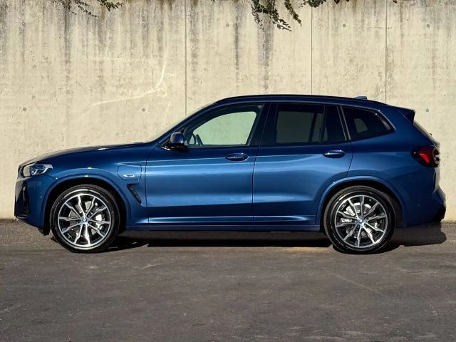 BMW X3 xDrive30e