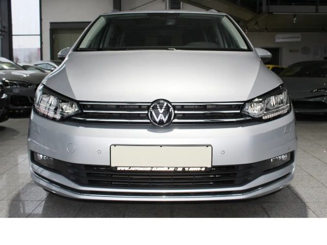 Volkswagen Touran 1.5 TSI DSG Highline