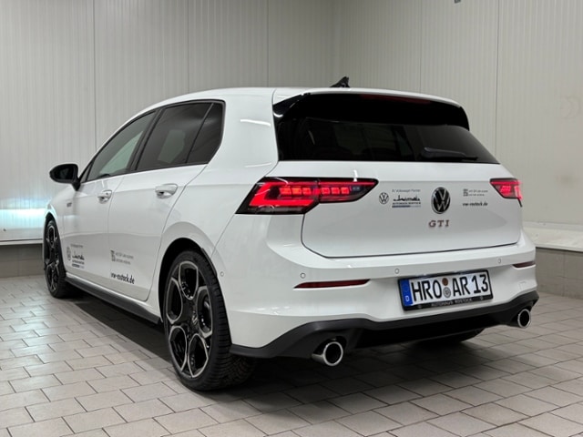 Volkswagen Golf 2.0 TSI DSG Golf VIII