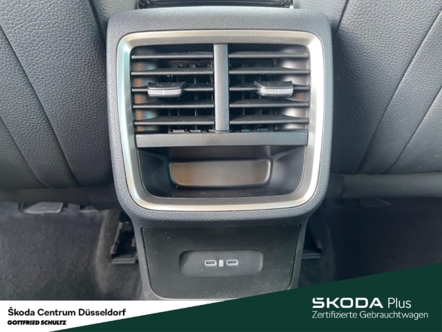 Skoda Octavia Combi Selection