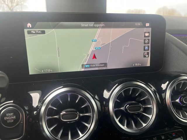Mercedes-Benz GLA 250 AMG Line