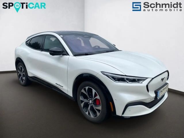 Ford Mustang Mach-E AWD Extended range