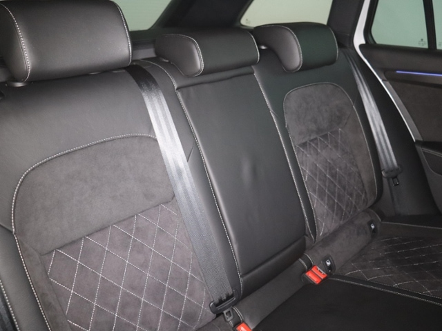 Skoda Superb 1.4 TSI Combi iV