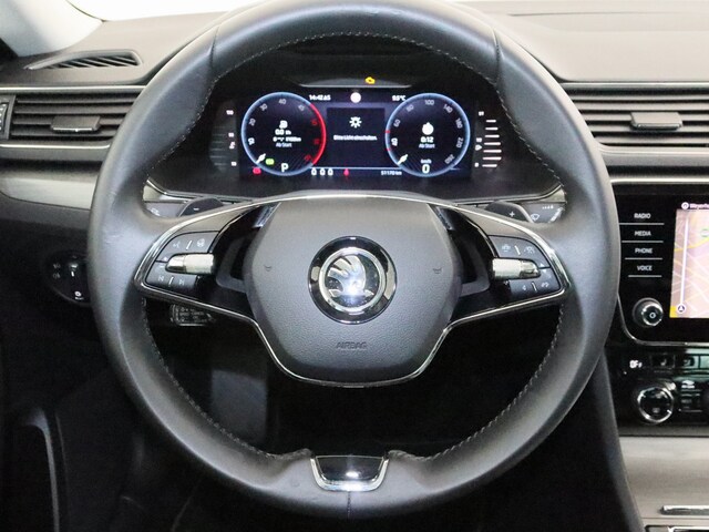 Skoda Superb 2.0 TDI Combi Style Style