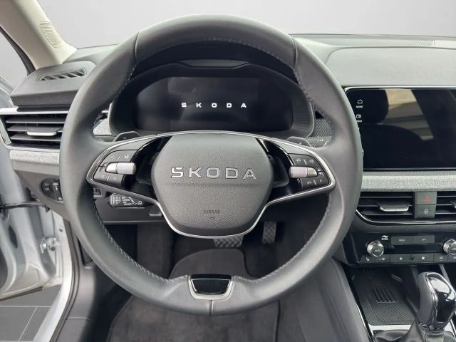 Skoda Kamiq 1.0 DSG ACC RFK Carplay