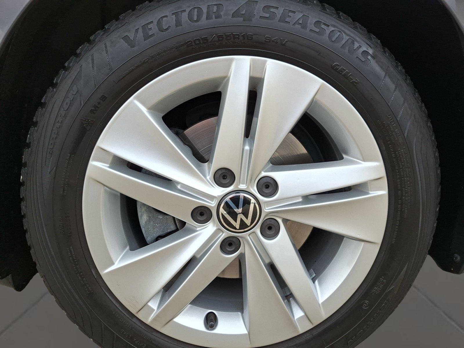 Volkswagen Golf 1.5 TSI Golf VIII Life