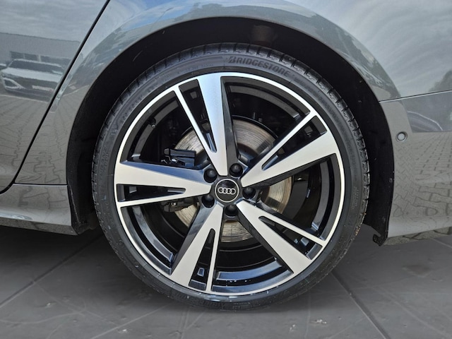 Audi S6 Avant Quattro