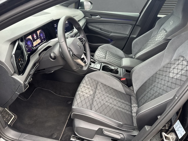 Volkswagen Golf 2.0 TDI Golf VIII R-Line